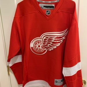 Authentic Detroit Red Wings Unisex Jersey